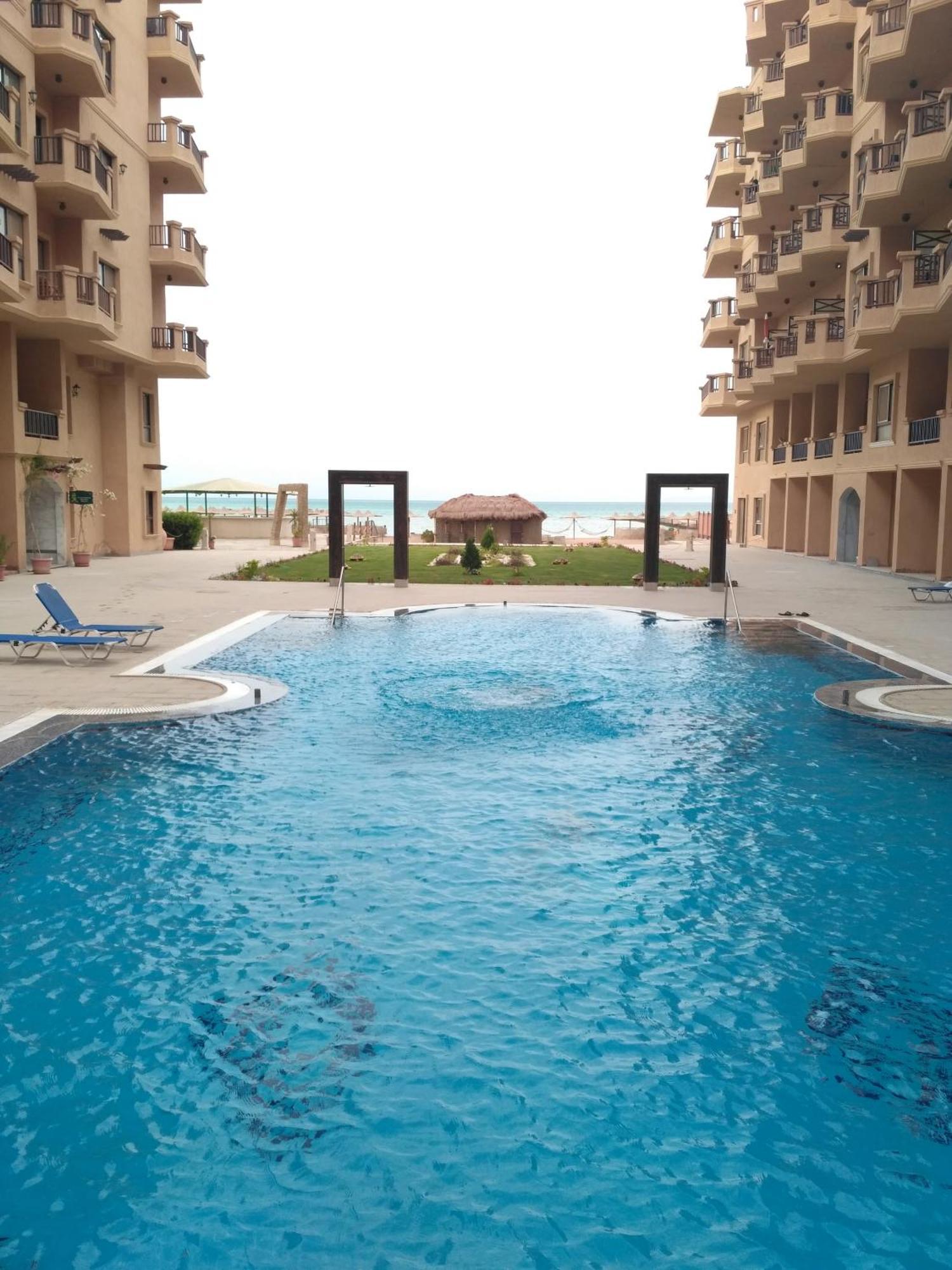 Impeccable 1-bed In Appartement